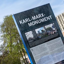 Stele Regulus Karl Marx