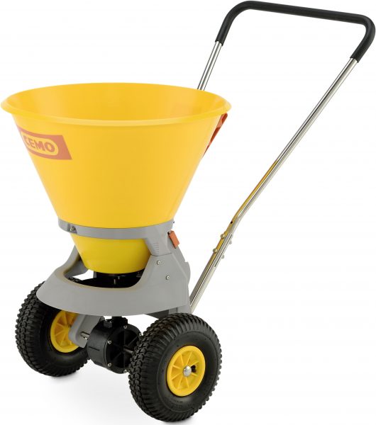 Streuwagen von Cemo als Teil der wintersicheren Kommune.