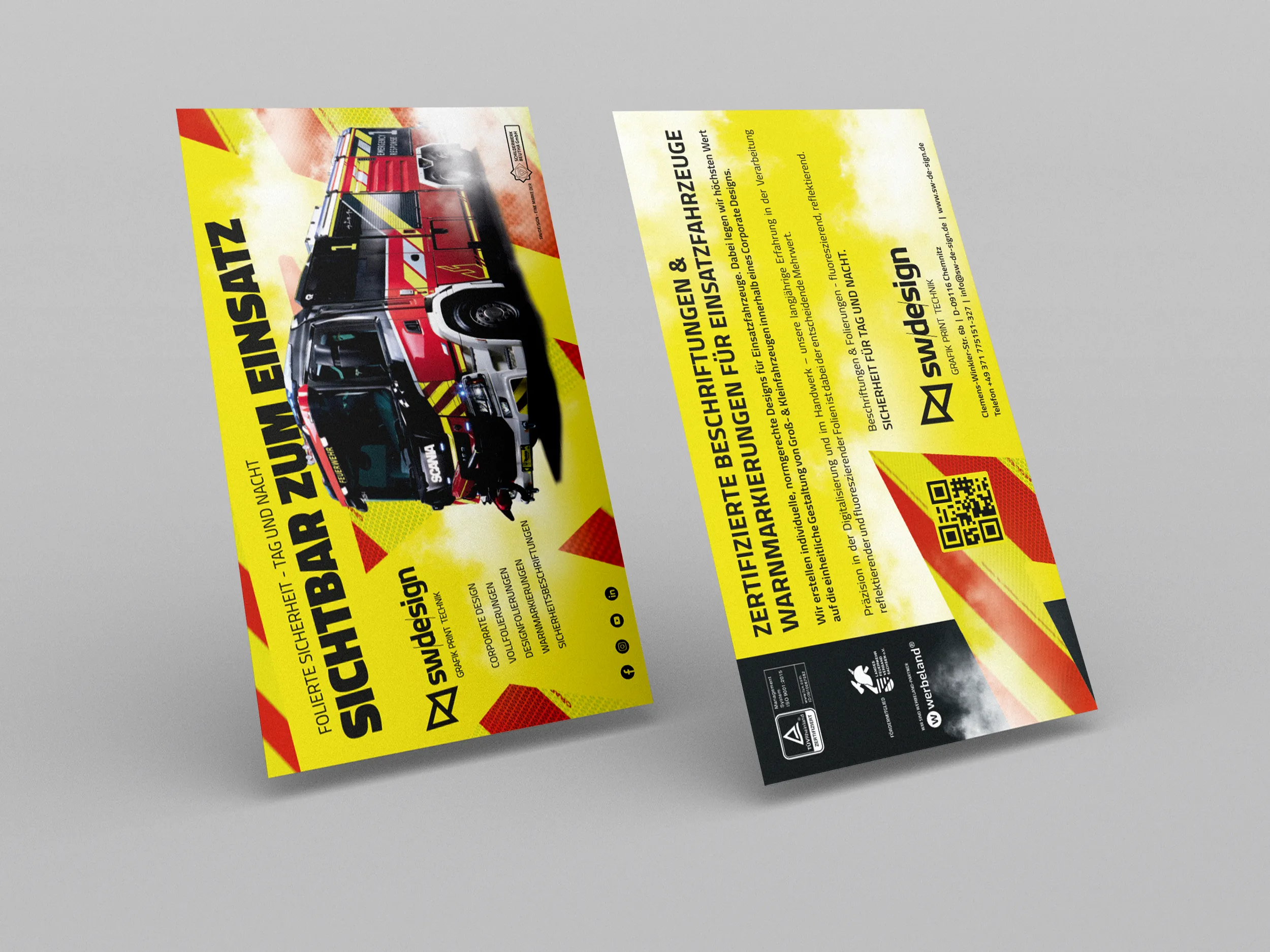 Flyer zur Einsatzfahrzeugfolierung