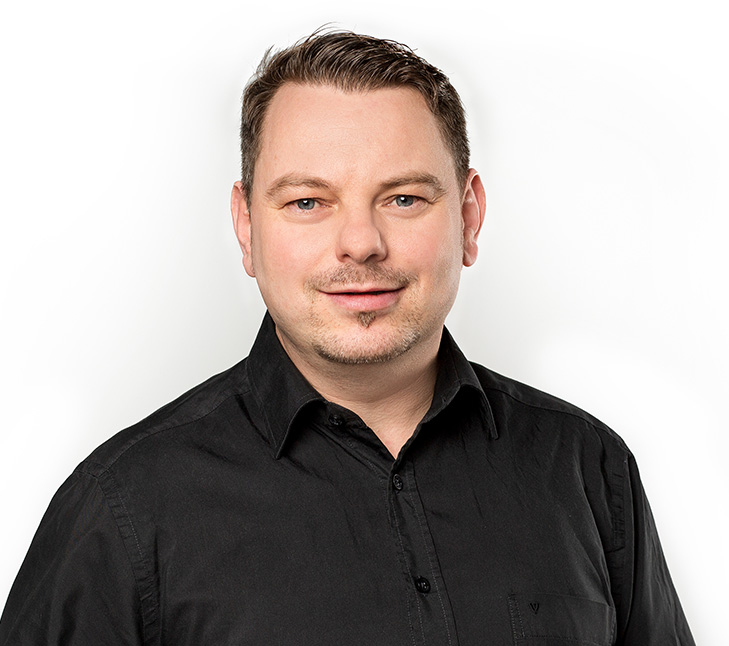 Bild des Ansprechpartners Rico Bochmann für den Vertrieb von Fahrzeugfolierung für SW Design in Sachsen.